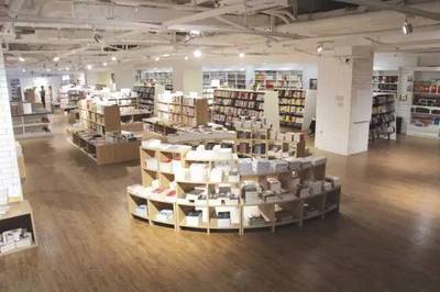 光线阅读公众号：点亮你的阅读生活